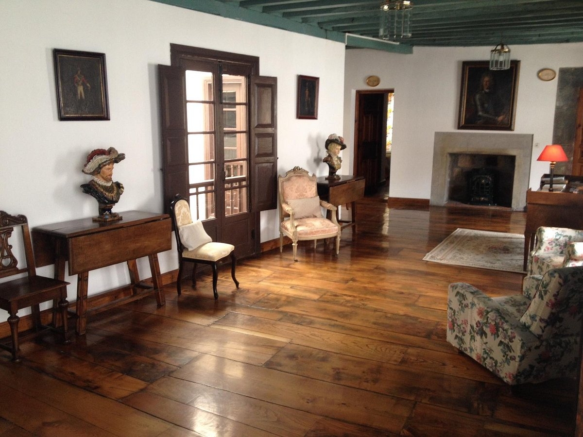 hotel-casona-del-busto