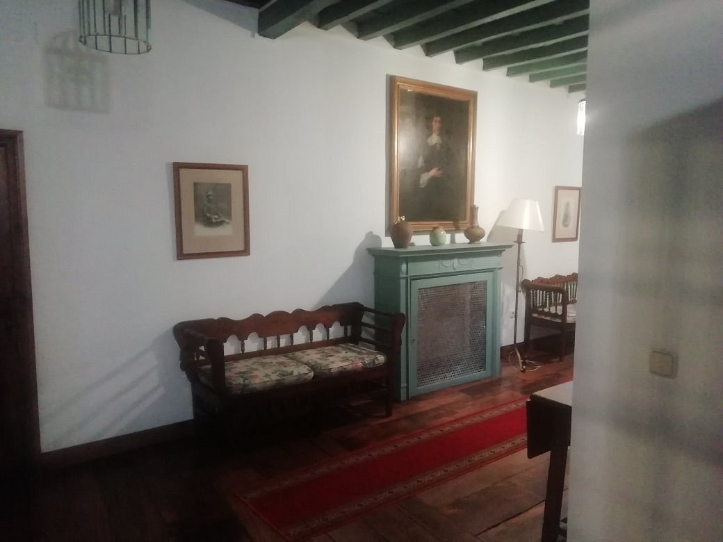 img-20190508-213701-largejpg