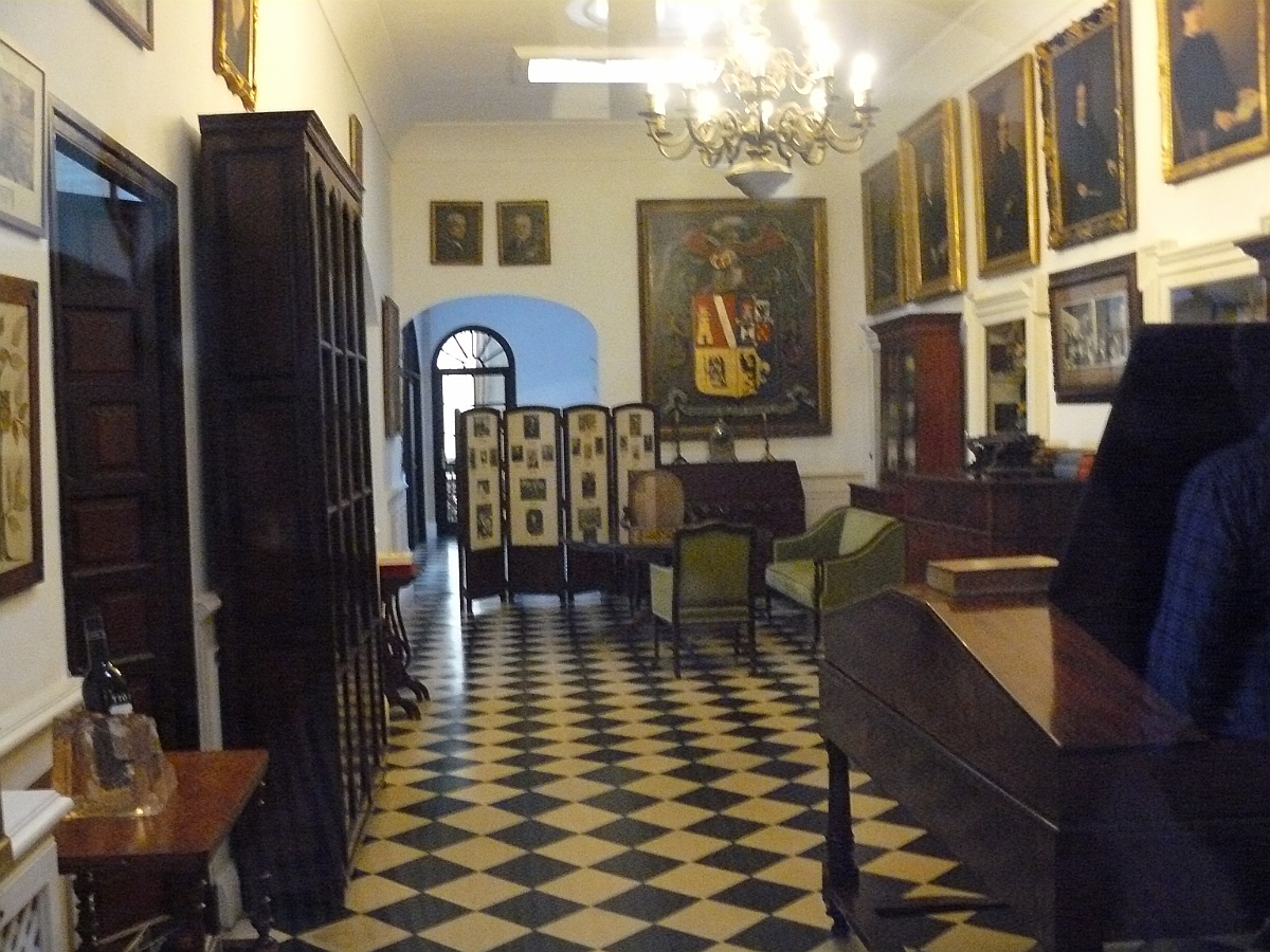 P1060877