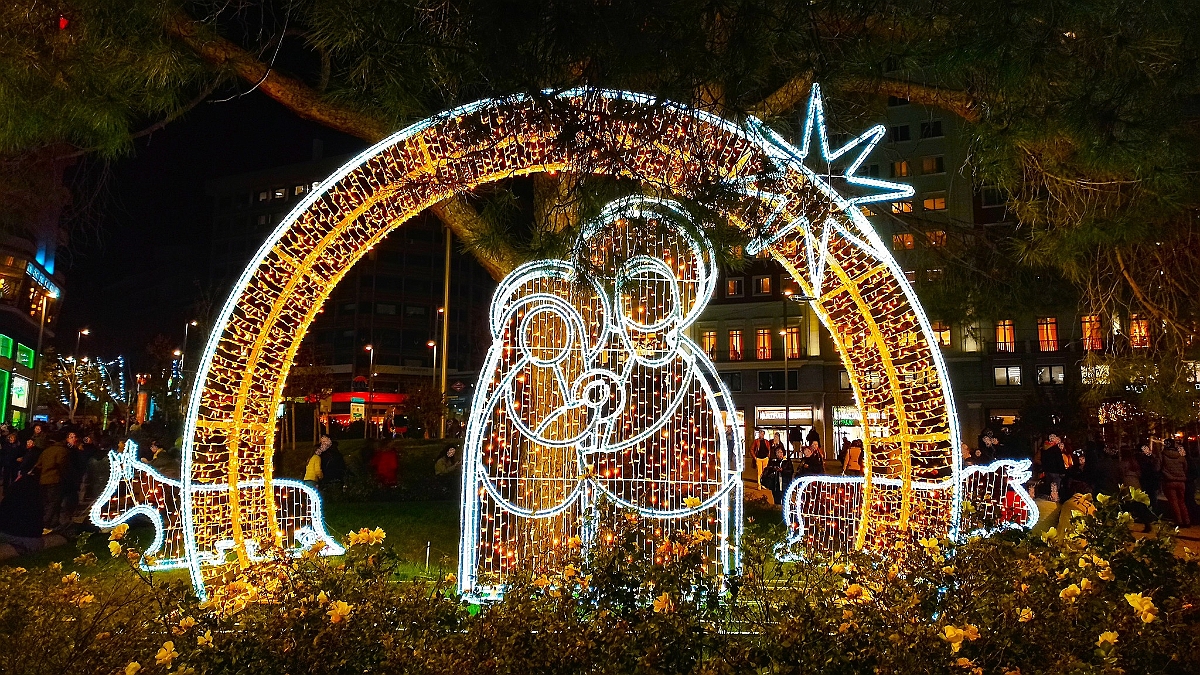 44