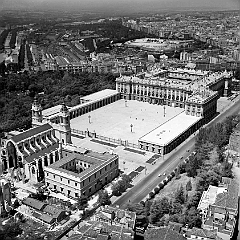 Palacio Real 1964