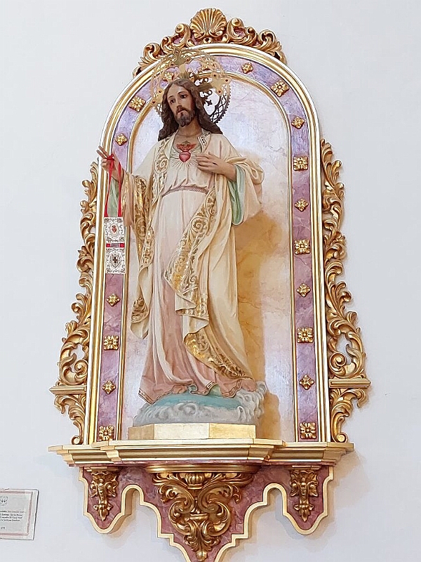 iglesia-corral-de-almaguer-sagrado-corazon-de-jesus-768x1024