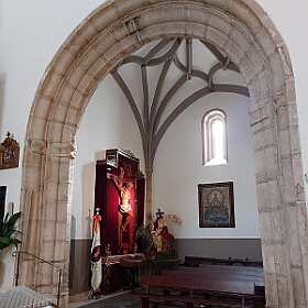 Iglesia-corral-de-almaguer-Capilla-del-Comendador-Francisco-Juarez-768x1024