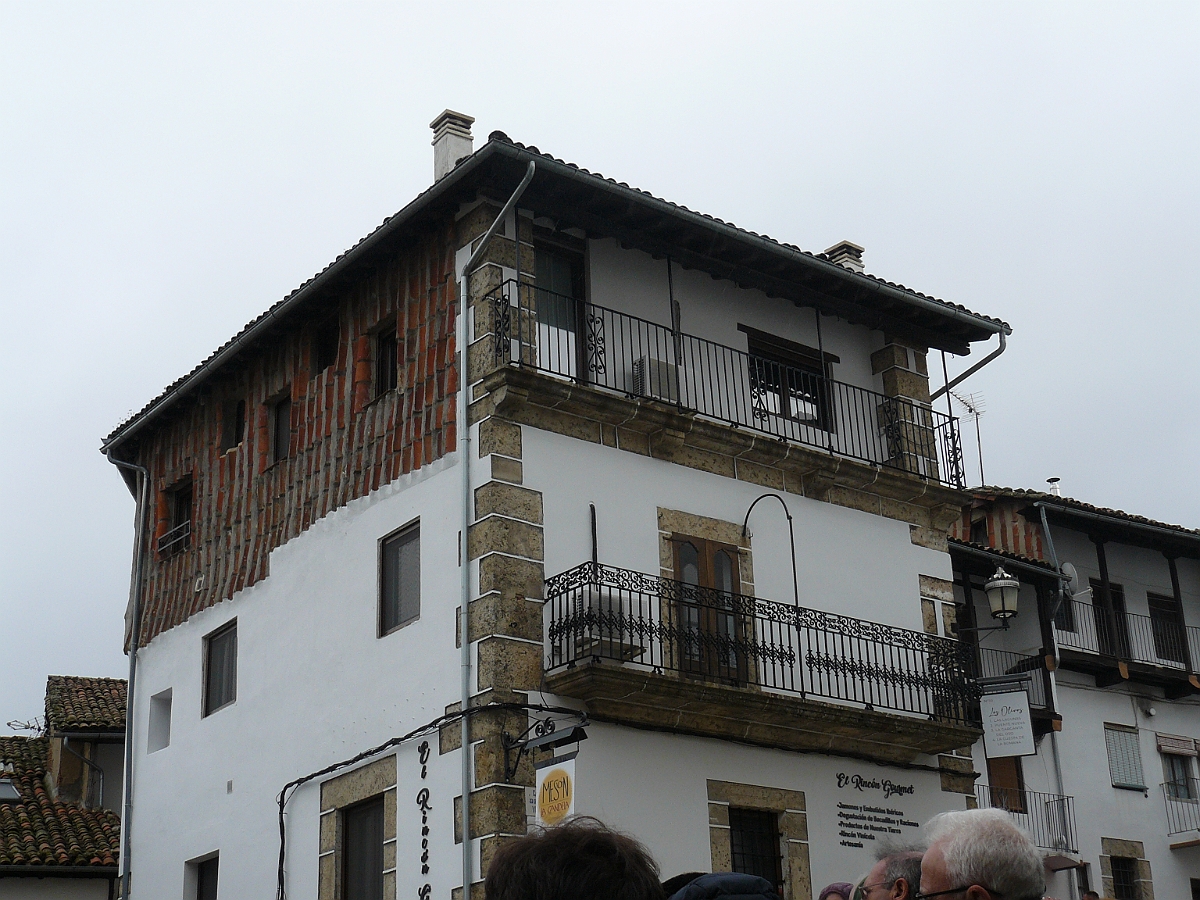 P1080497
