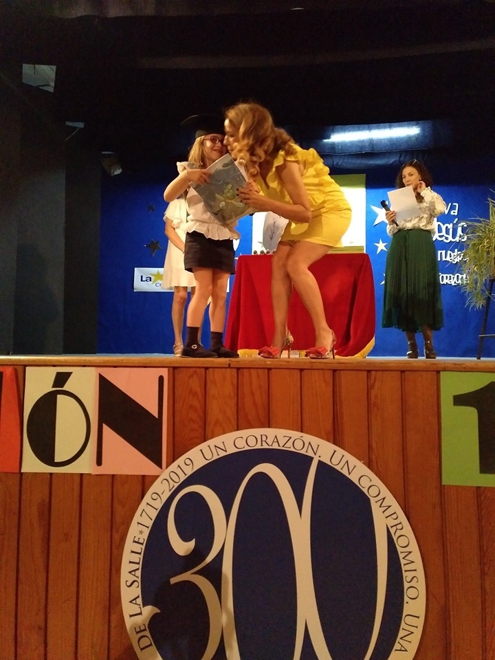 33