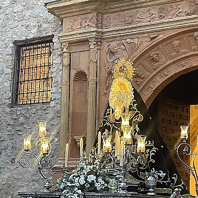 7