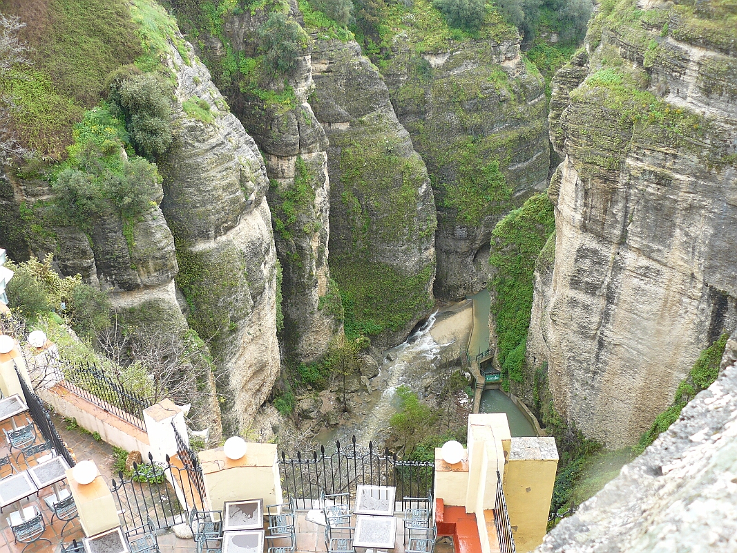 P1090036