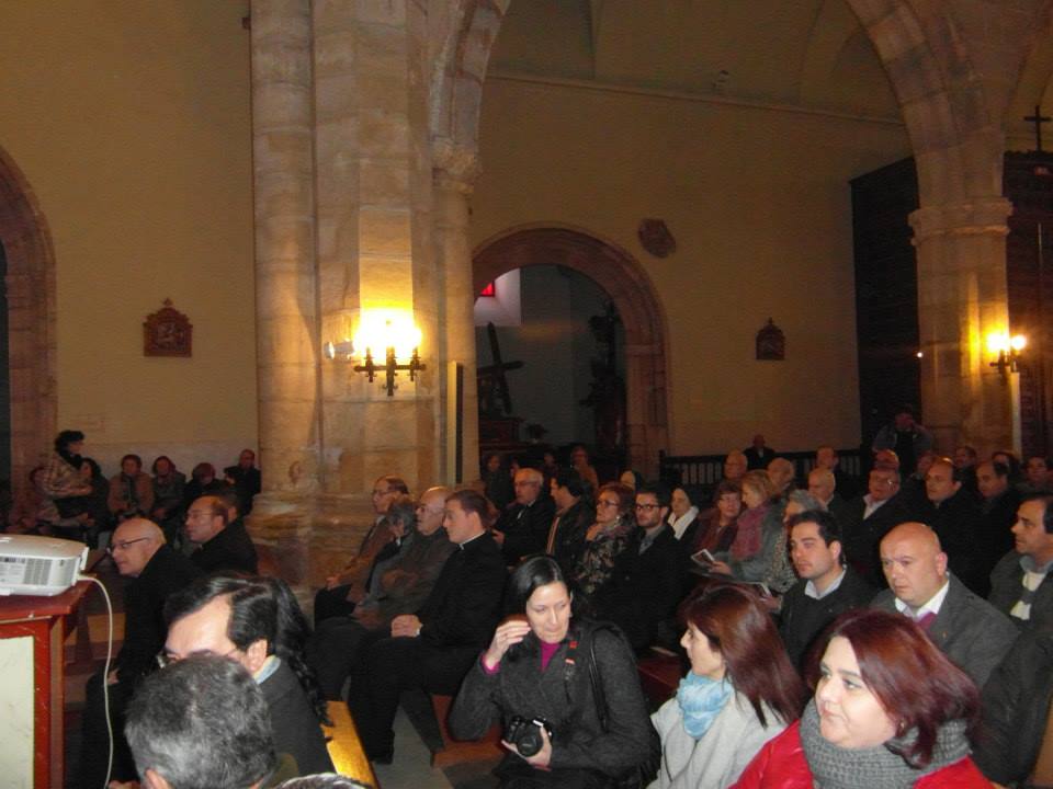 1512637_626934827342751_1622453775_n