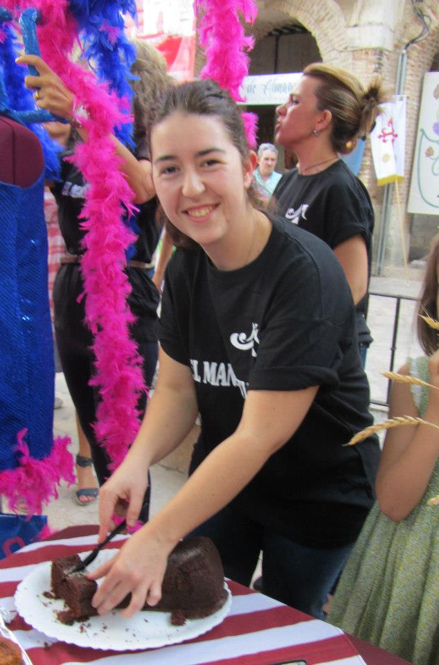 229384_383972375005486_752860286_n