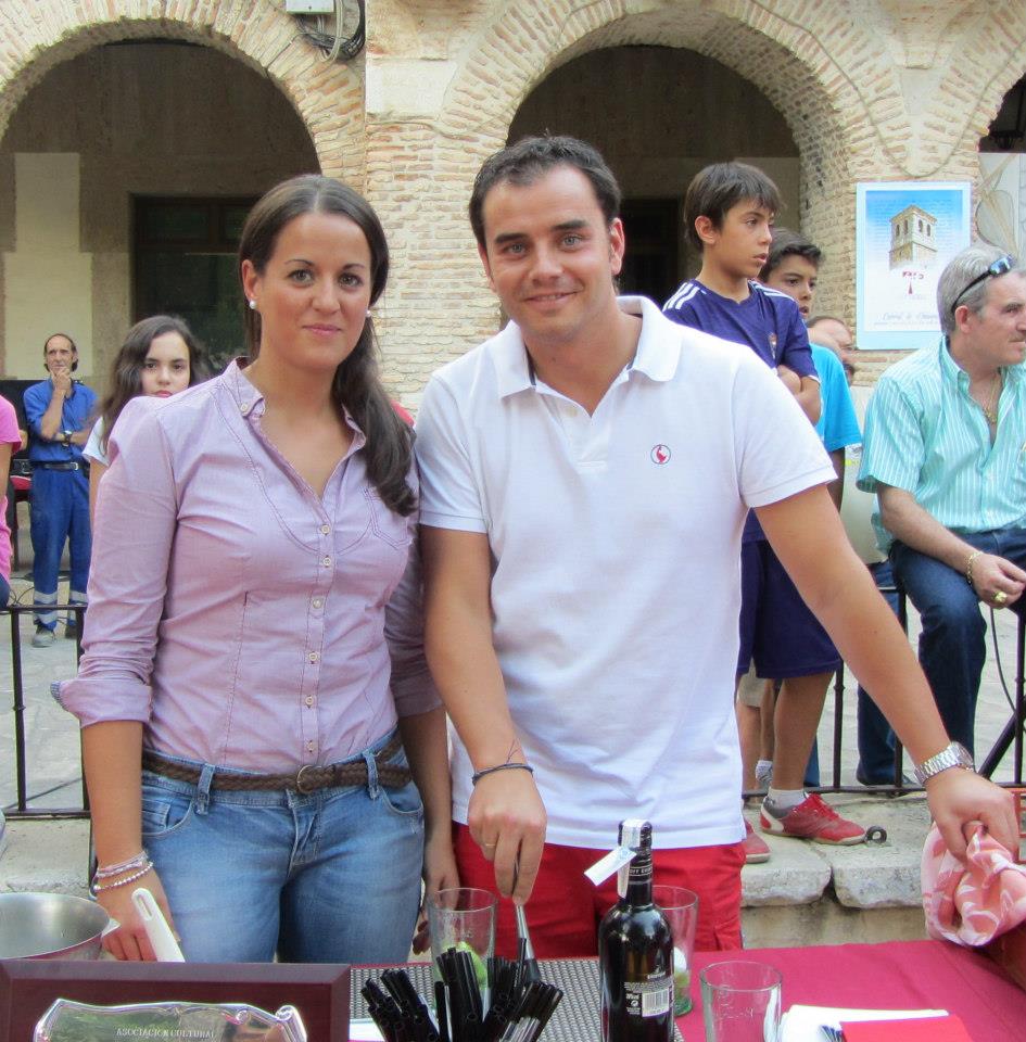 293085_383972598338797_1110769328_n