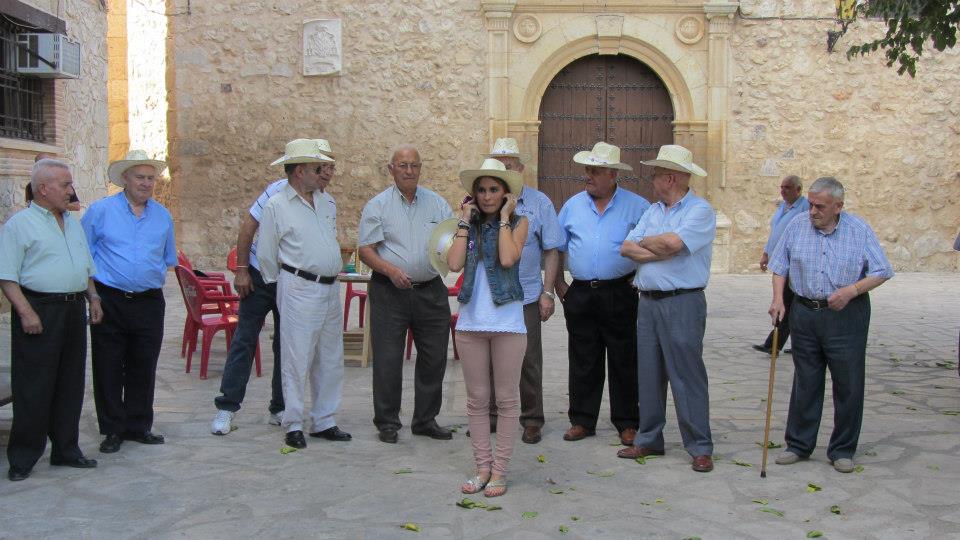 530091_383970811672309_1219995603_n