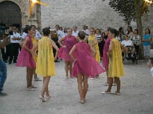 419079_383973688338688_200748885_n