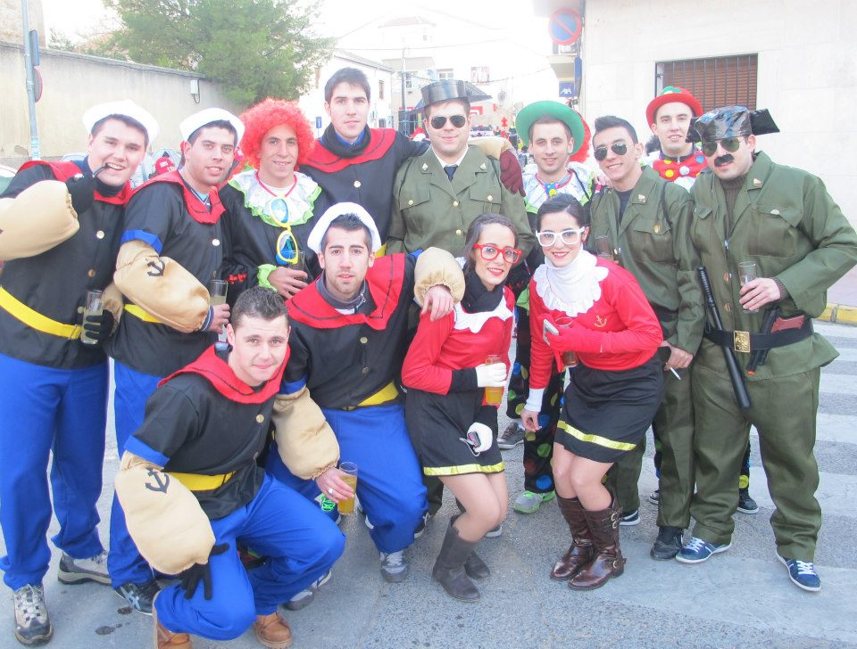 556217_444887532247303_1974078117_n