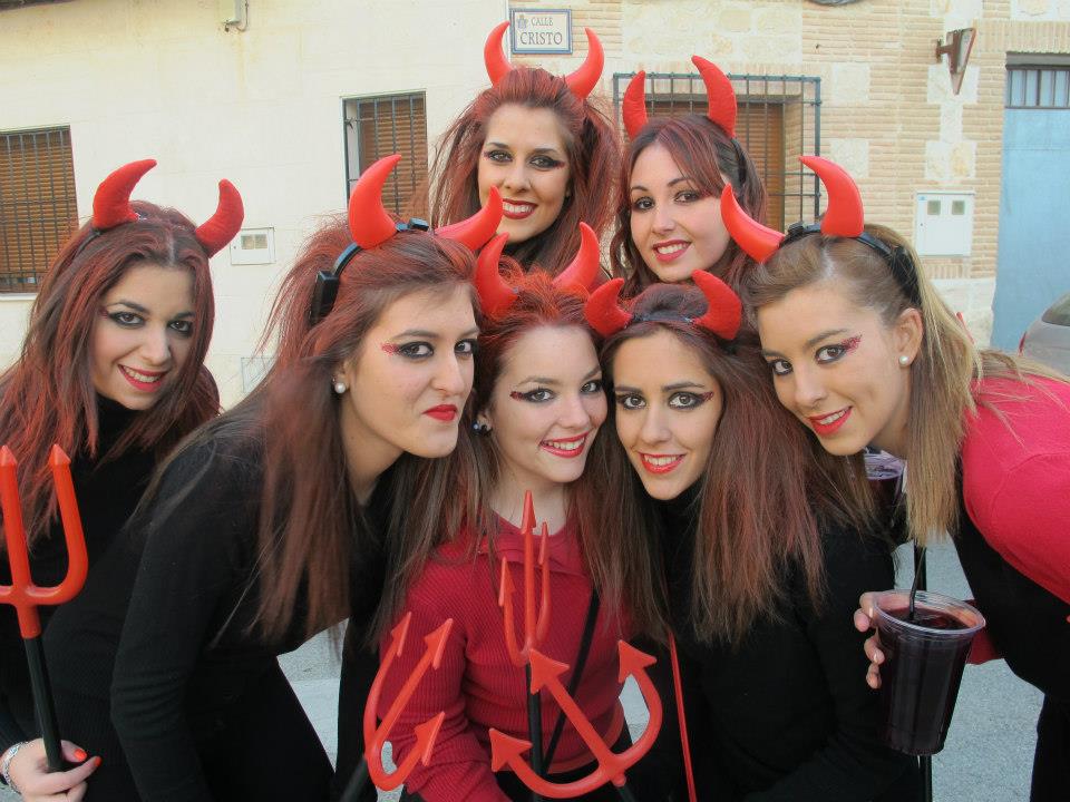 531795_444887218914001_303779005_n