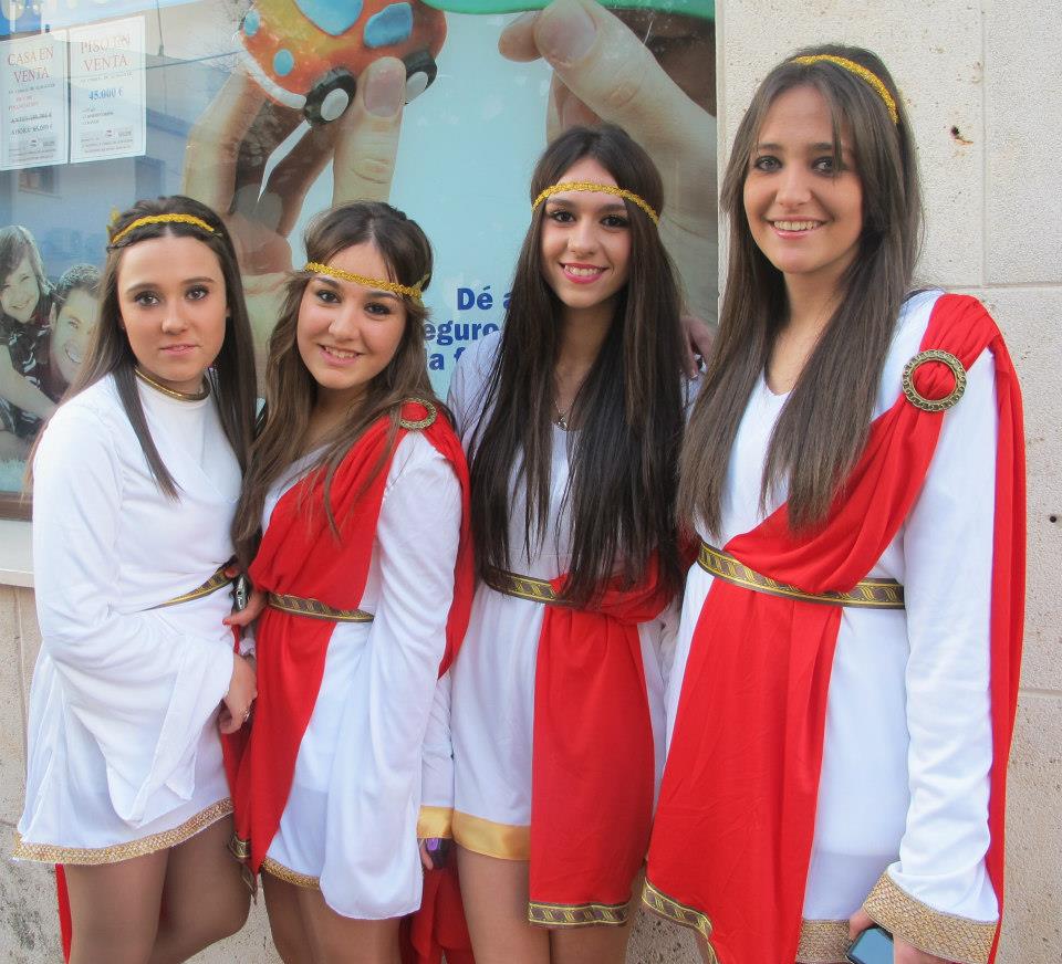 426057_444890108913712_791246872_n