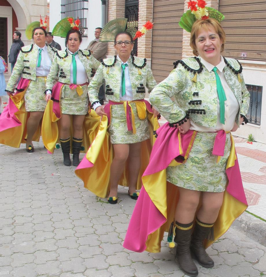 377664_447927521943304_1599565601_n