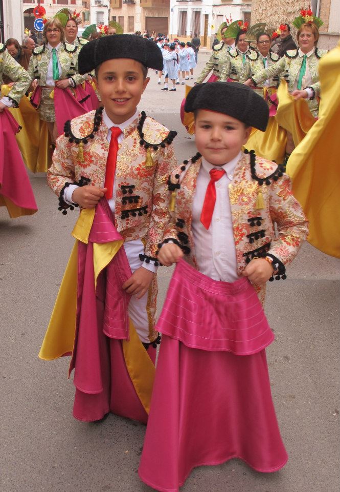 261200_447927528609970_2081075114_n