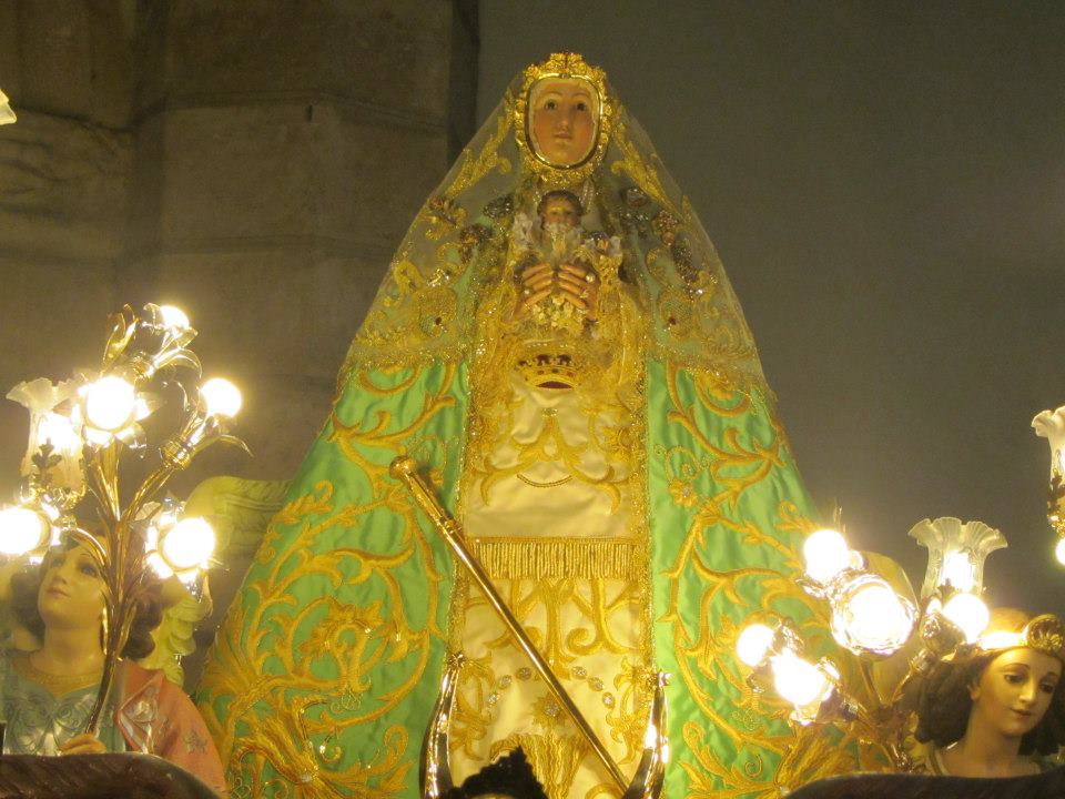 969448_483292661740123_256970423_n