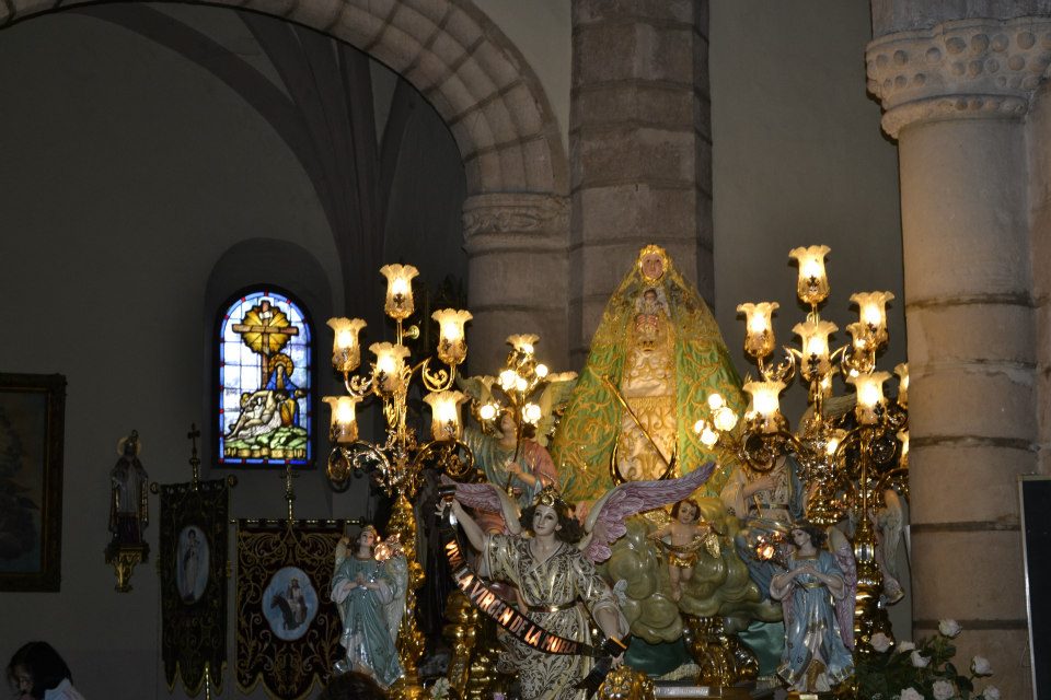 431945_483391061730283_1243057951_n