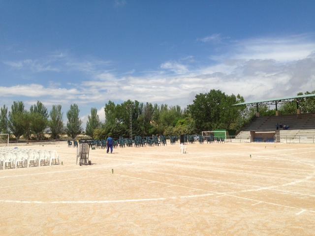 942152_566364036720225_301111928_n