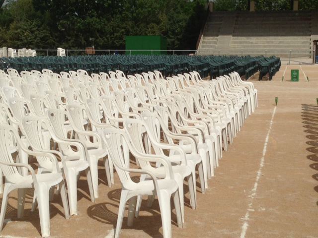 599311_567046703318625_735482899_n