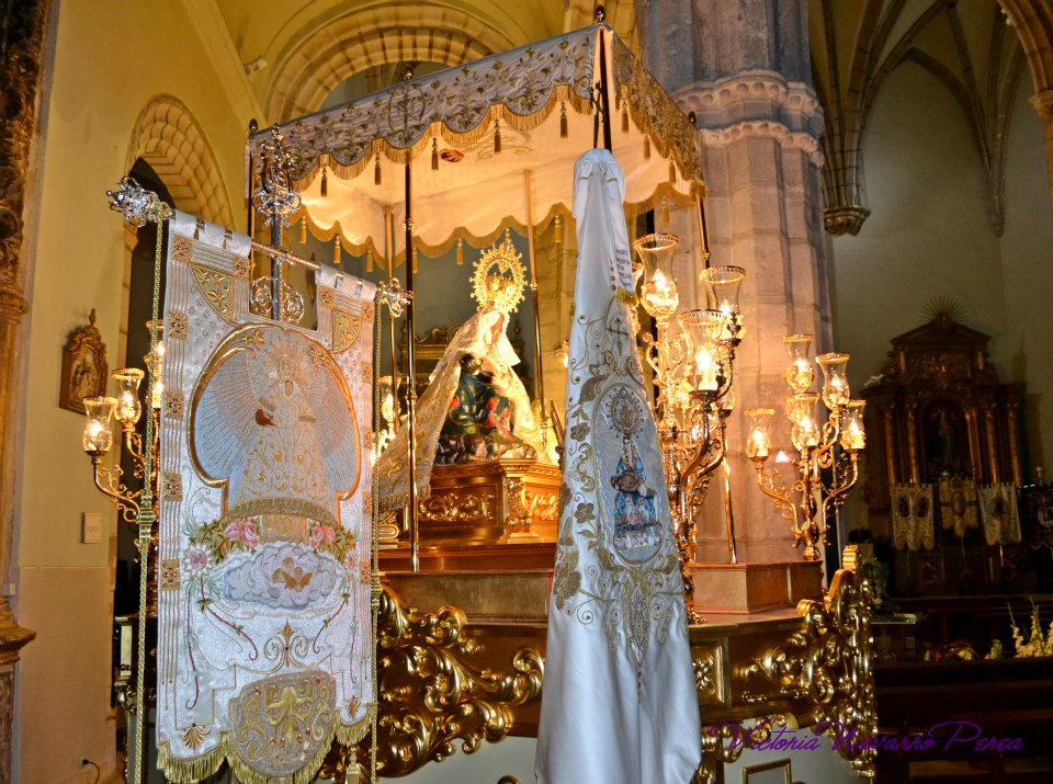 945476_483390795063643_40854567_n