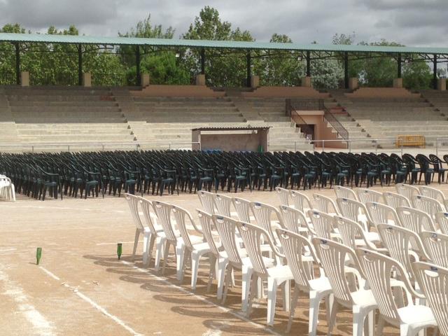 942172_567046809985281_1103416407_n