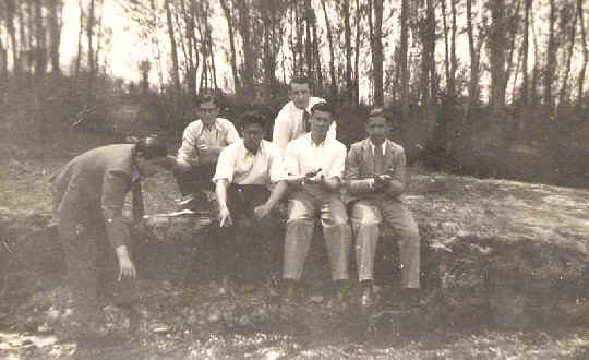 Fotos varias de su estancia en Corral