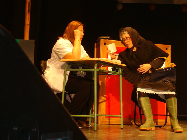 189094_138566189546107_100001781790250_233818_8172427_n