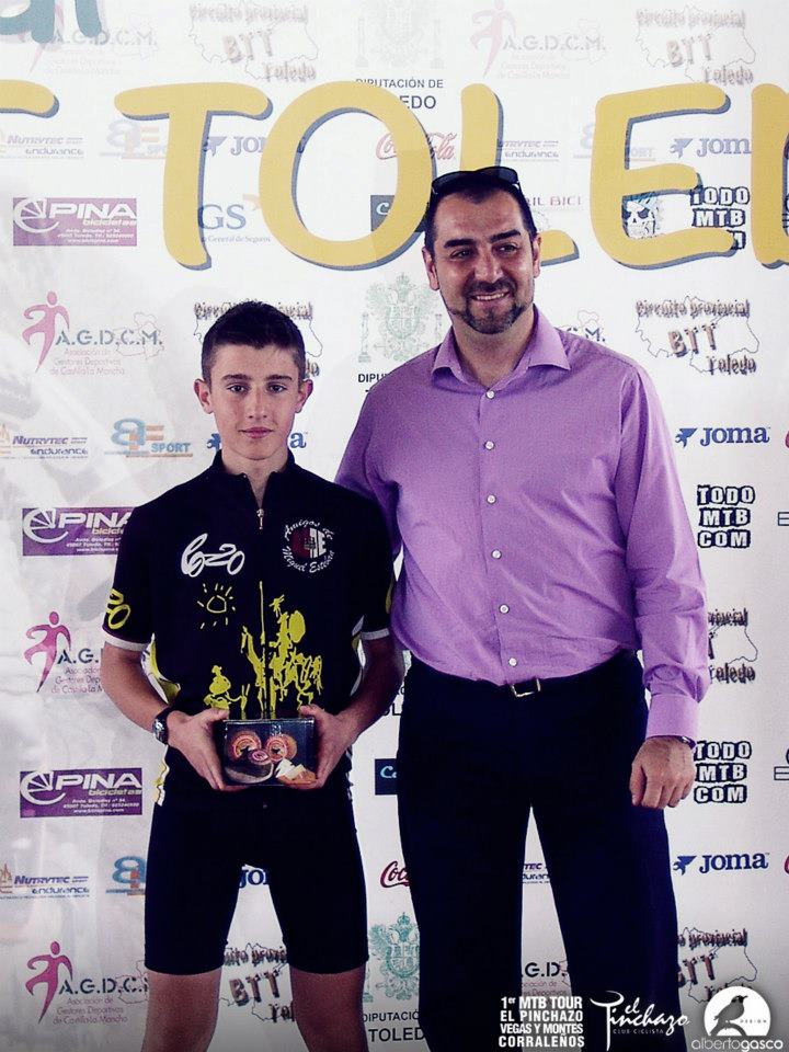 946233_10152773228030580_189054516_n