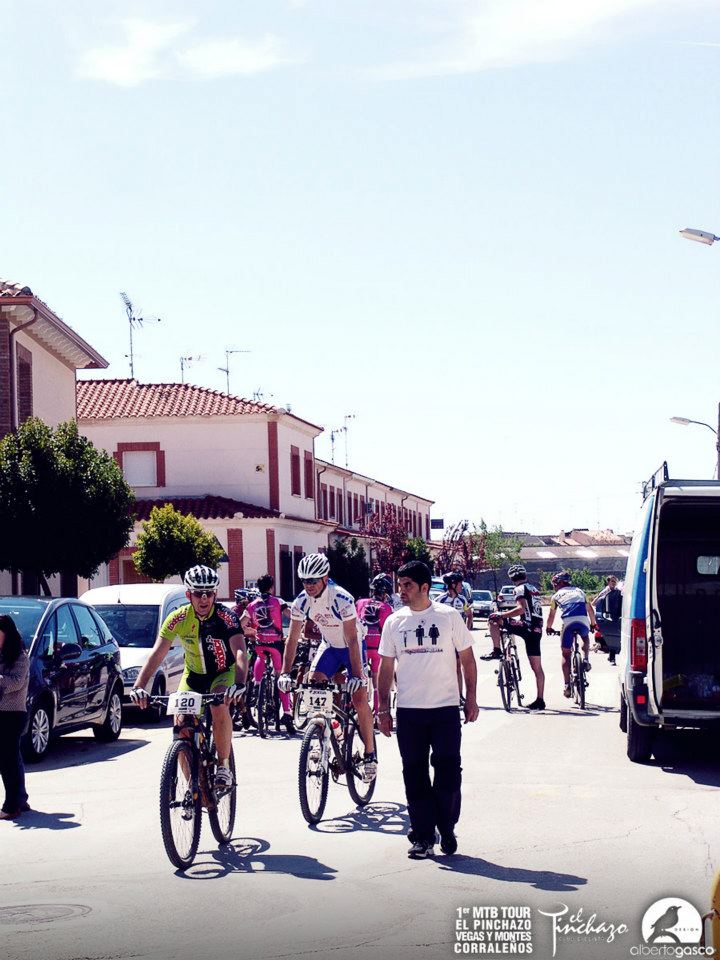 942342_10152773220670580_1638011188_n