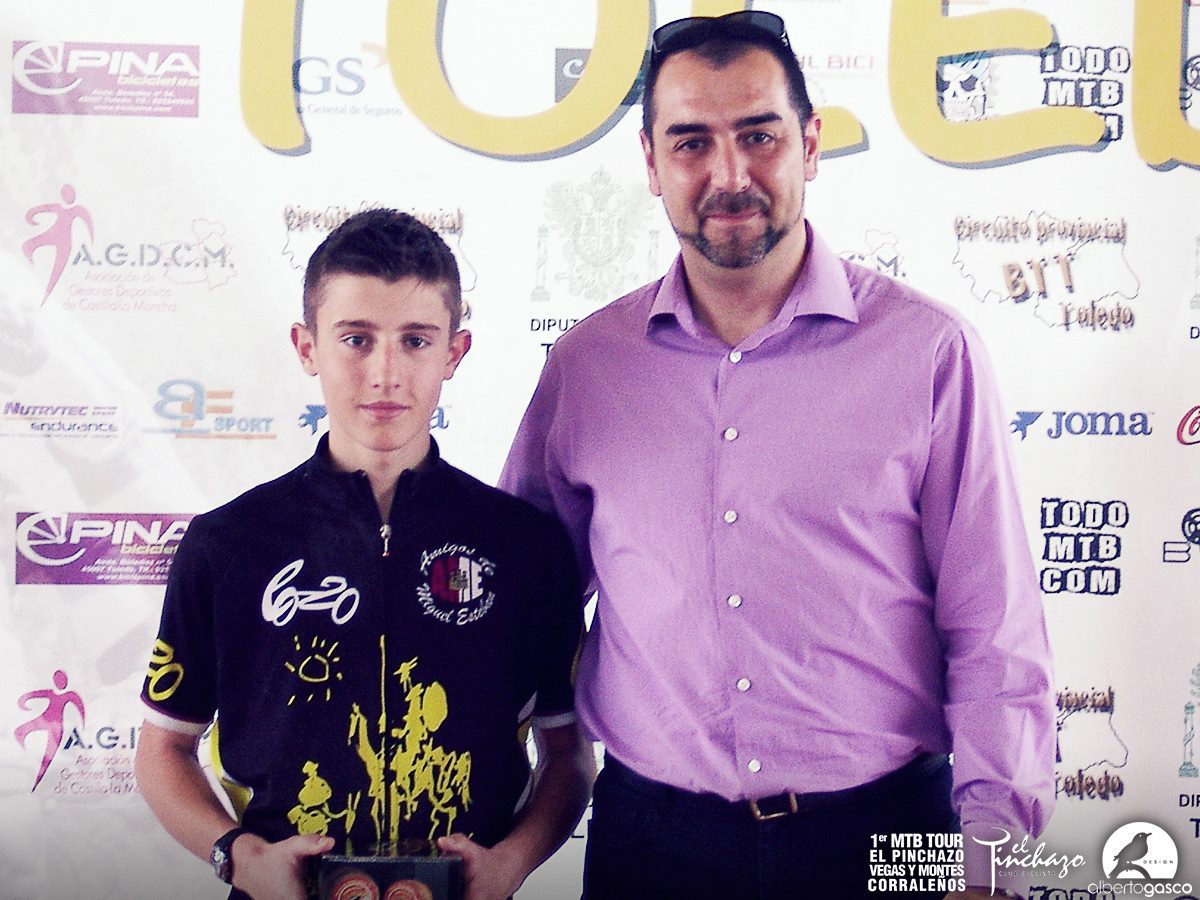 922494_10152773267210580_2023098225_o