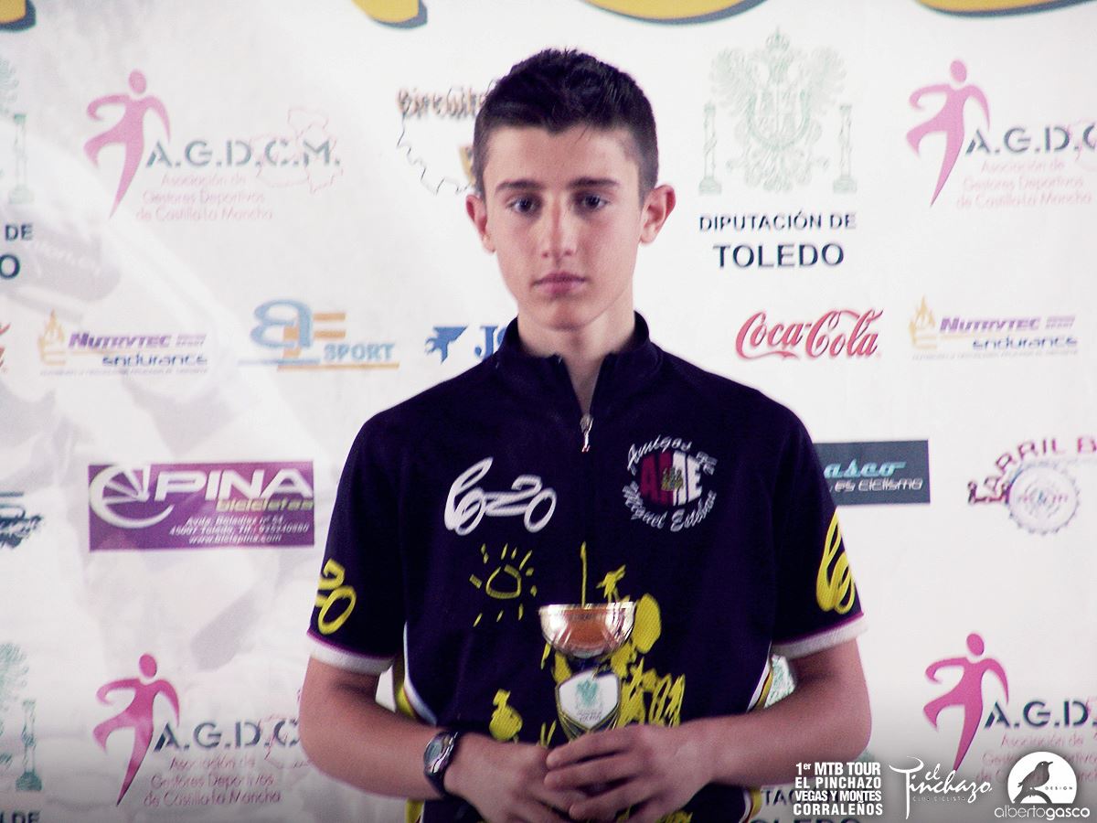 464945_10152773262770580_1637717101_o