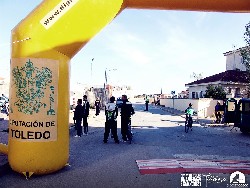 921532_10152773185140580_1588773907_o