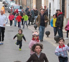 995265_585658824836839_1456502576_n